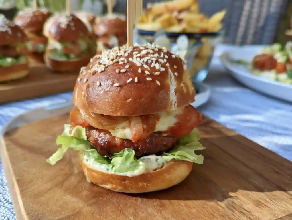 Mini Laugen-Burger selber machen - einfaches